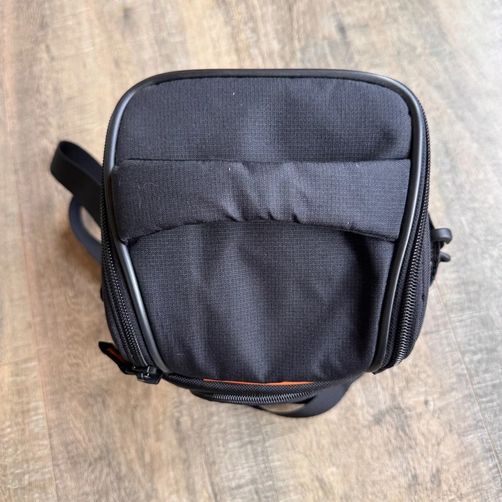 Case Logic SLR Camera Holster Bag Black Nylon SLRC-201 Waterproof Base